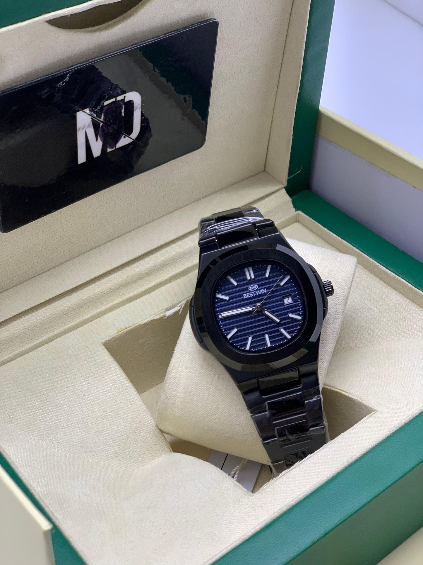 Bestwin Black (Blue) dial