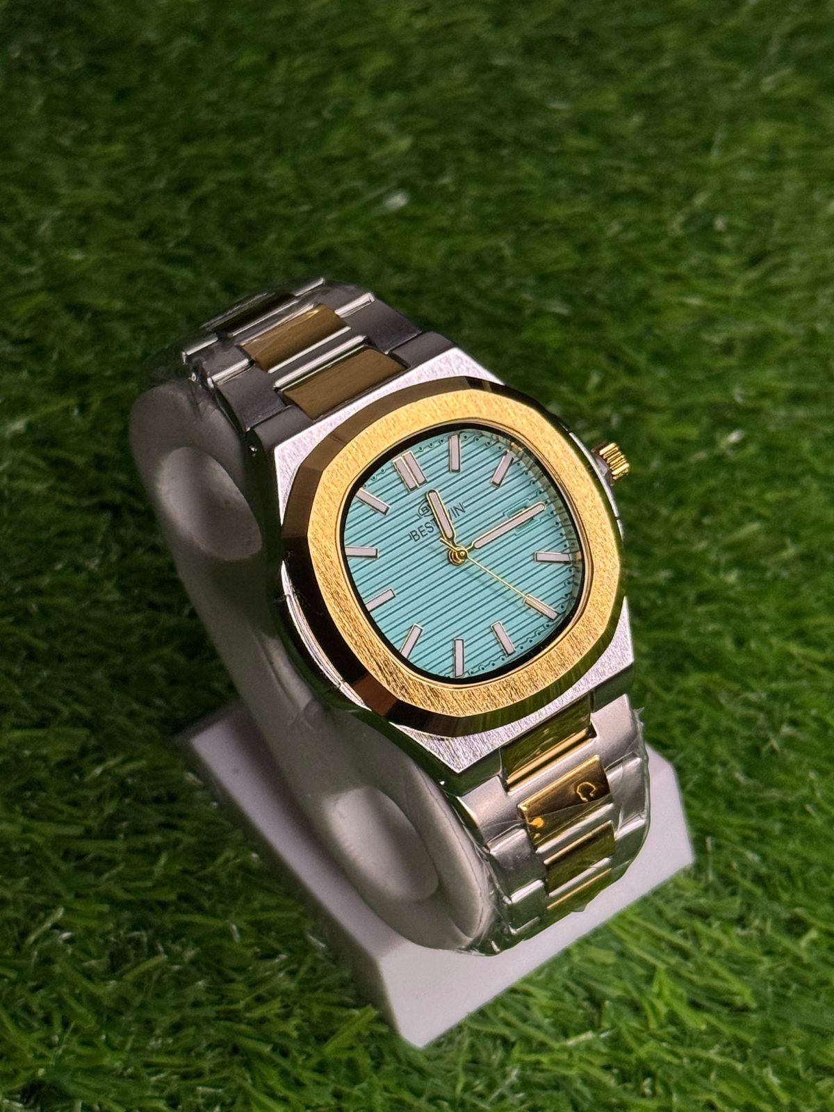 Bestwin Two tone (Tiffany)