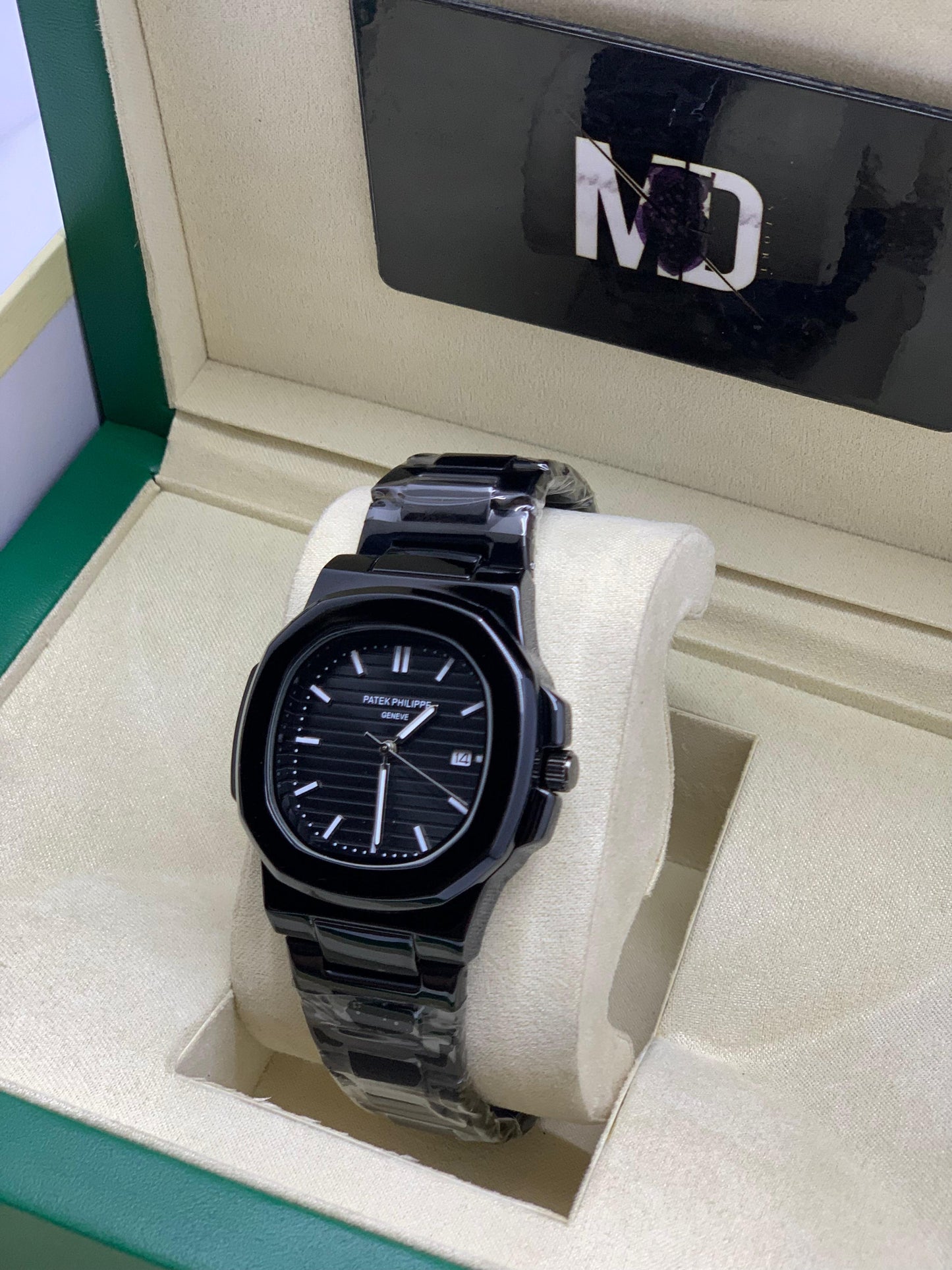 Patek phillipe (Black)